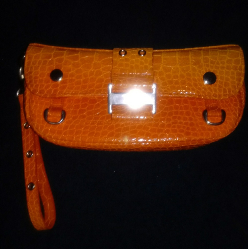 Glow by JLO Clutch